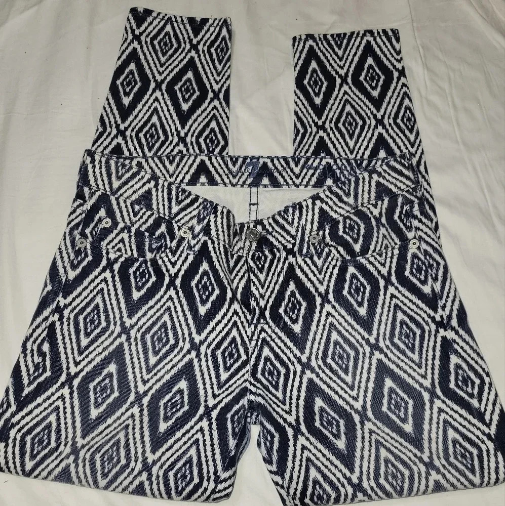 NWOT 7 For All Mankind The Cropped Skinny in Blue & White Ikat Print, Sz 26. - Picture 1 of 7